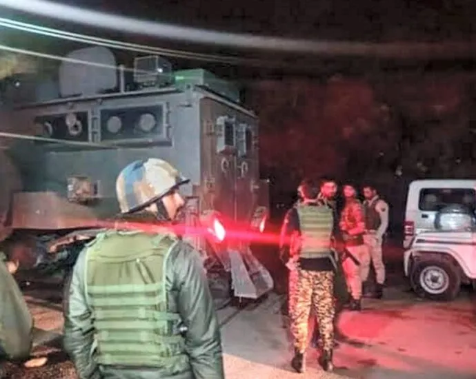 873fd77f2f0f1a0b3a457242413140d11721093323085528 Original