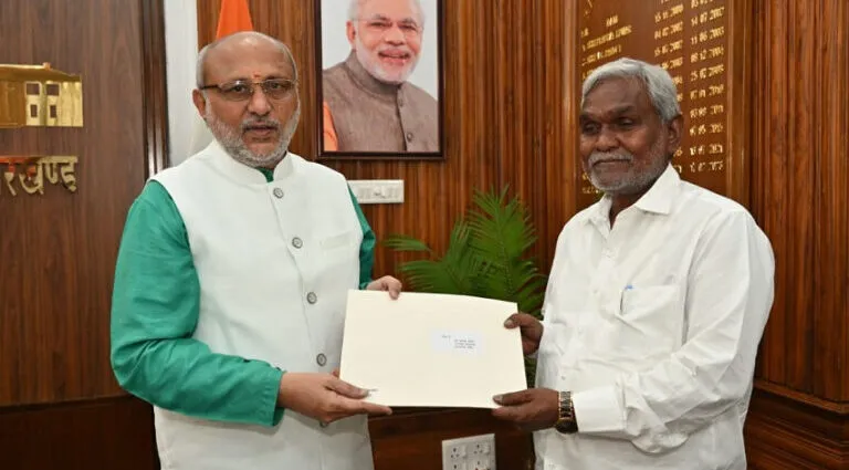 Champai Soren Resignation 768x542 1