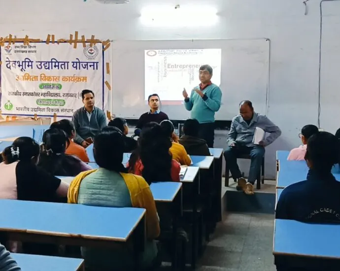 C4abeebf B2bd 4de8 8001 58e01c6895c0